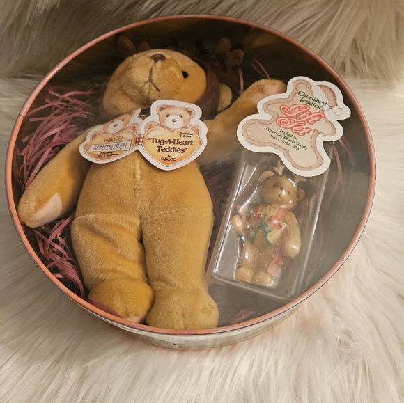 New Cherished Teddies Christmas Gift Set Plush Ornament & Tin - Picture 4 of 10